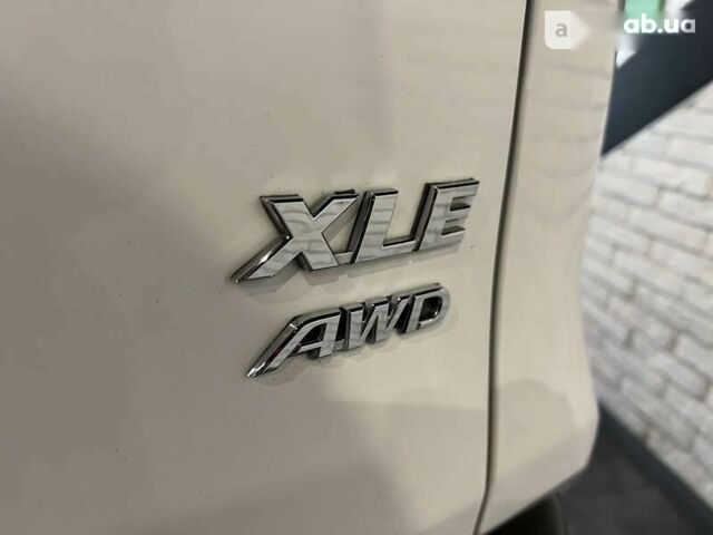 Тойота РАВ 4, об'ємом двигуна 2.5 л та пробігом 52 тис. км за 33500 $, фото 20 на Automoto.ua