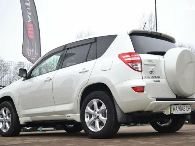 Тойота РАВ 4, объемом двигателя 2 л и пробегом 158 тыс. км за 13855 $, фото 17 на Automoto.ua