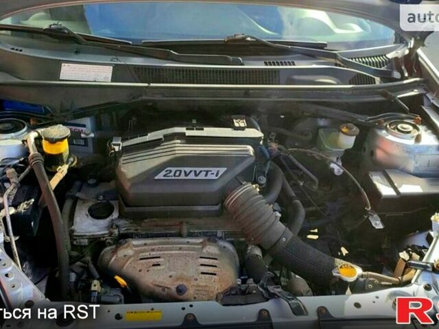 Тойота РАВ 4, объемом двигателя 2 л и пробегом 211 тыс. км за 7300 $, фото 4 на Automoto.ua