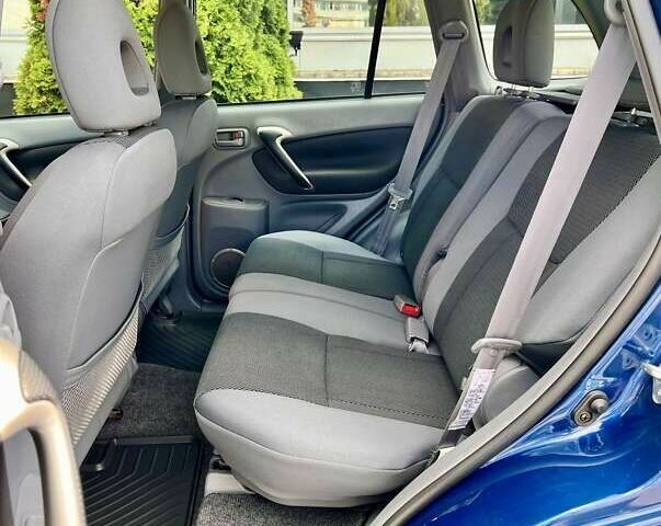 Тойота РАВ 4, объемом двигателя 0 л и пробегом 34 тыс. км за 14500 $, фото 20 на Automoto.ua