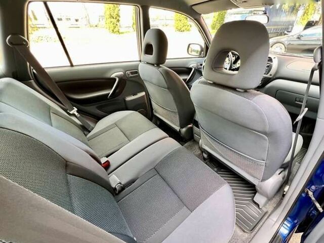 Тойота РАВ 4, объемом двигателя 0 л и пробегом 34 тыс. км за 14500 $, фото 28 на Automoto.ua