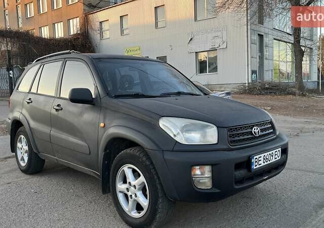 Тойота РАВ 4, объемом двигателя 2 л и пробегом 262 тыс. км за 6700 $, фото 2 на Automoto.ua