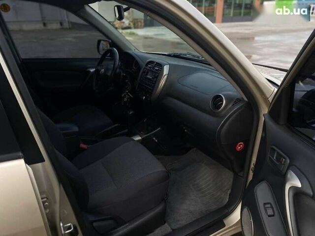 Тойота РАВ 4, объемом двигателя 2 л и пробегом 134 тыс. км за 8190 $, фото 19 на Automoto.ua