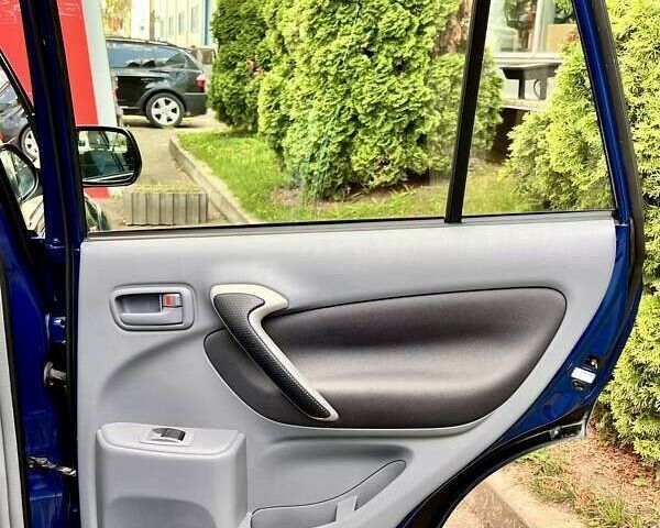 Тойота РАВ 4, объемом двигателя 0 л и пробегом 34 тыс. км за 14500 $, фото 27 на Automoto.ua