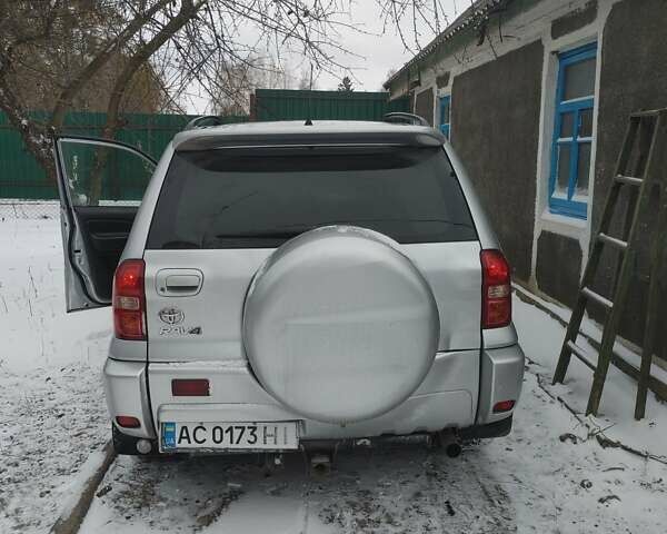 Тойота РАВ 4, объемом двигателя 2 л и пробегом 309 тыс. км за 7200 $, фото 3 на Automoto.ua