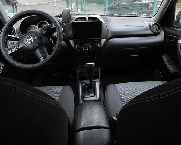 Тойота РАВ 4, об'ємом двигуна 2 л та пробігом 443 тис. км за 7200 $, фото 7 на Automoto.ua