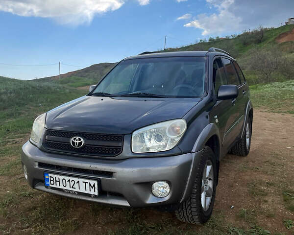 Тойота РАВ 4, об'ємом двигуна 2 л та пробігом 443 тис. км за 7200 $, фото 3 на Automoto.ua