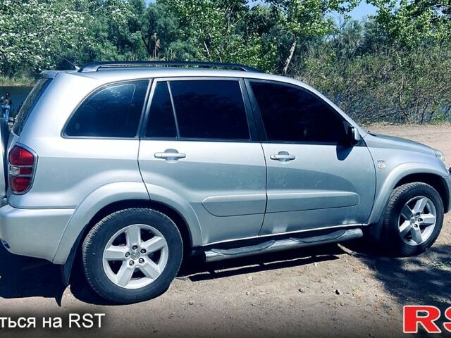 Тойота РАВ 4, объемом двигателя 2 л и пробегом 270 тыс. км за 7000 $, фото 7 на Automoto.ua