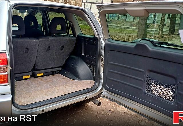 Тойота РАВ 4, объемом двигателя 20 л и пробегом 122 тыс. км за 7500 $, фото 11 на Automoto.ua