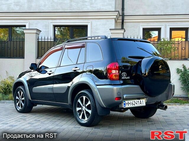 Тойота РАВ 4, объемом двигателя 2 л и пробегом 175 тыс. км за 6999 $, фото 3 на Automoto.ua