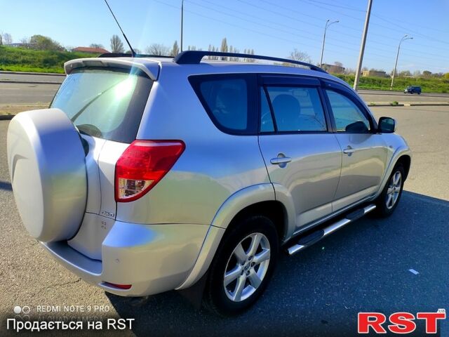 Тойота РАВ 4, объемом двигателя 2.4 л и пробегом 164 тыс. км за 9300 $, фото 2 на Automoto.ua