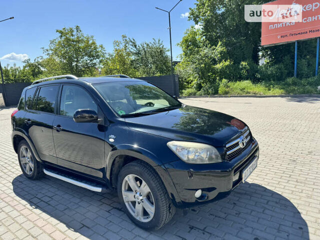 Тойота РАВ 4, об'ємом двигуна 2.23 л та пробігом 209 тис. км за 9300 $, фото 2 на Automoto.ua