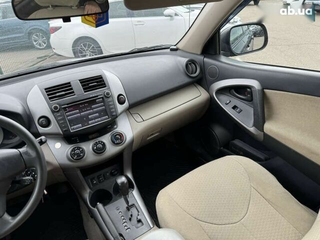 Тойота РАВ 4, объемом двигателя 0 л и пробегом 372 тыс. км за 8490 $, фото 27 на Automoto.ua