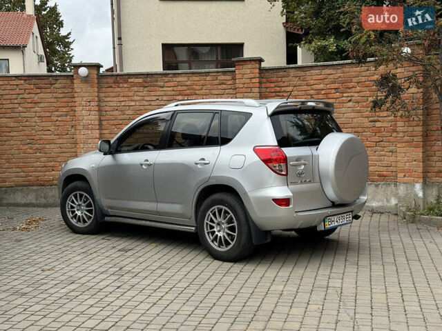 Тойота РАВ 4, объемом двигателя 0 л и пробегом 125 тыс. км за 9000 $, фото 1 на Automoto.ua