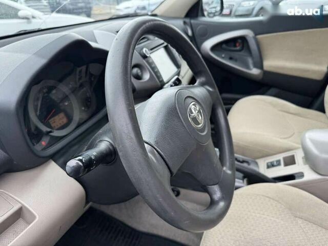 Тойота РАВ 4, объемом двигателя 0 л и пробегом 372 тыс. км за 8490 $, фото 15 на Automoto.ua