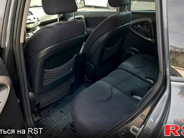 Тойота РАВ 4, объемом двигателя 22 л и пробегом 223 тыс. км за 9800 $, фото 2 на Automoto.ua