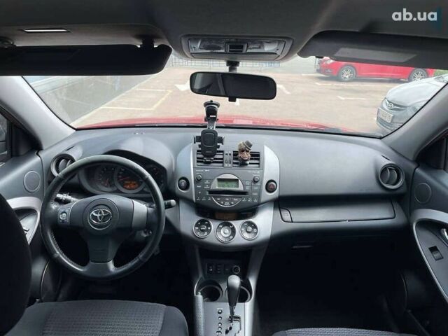 Тойота РАВ 4, объемом двигателя 2 л и пробегом 148 тыс. км за 11700 $, фото 9 на Automoto.ua