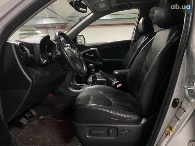 Тойота РАВ 4, объемом двигателя 2.2 л и пробегом 173 тыс. км за 11500 $, фото 23 на Automoto.ua