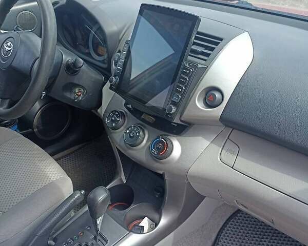 Тойота РАВ 4, объемом двигателя 2.4 л и пробегом 165 тыс. км за 8500 $, фото 10 на Automoto.ua
