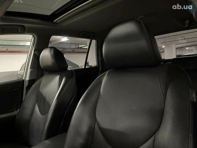 Тойота РАВ 4, объемом двигателя 2.2 л и пробегом 173 тыс. км за 11500 $, фото 26 на Automoto.ua