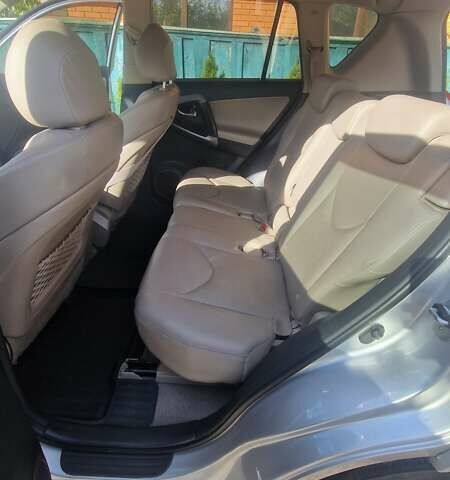 Тойота РАВ 4, объемом двигателя 2.4 л и пробегом 173 тыс. км за 11000 $, фото 32 на Automoto.ua