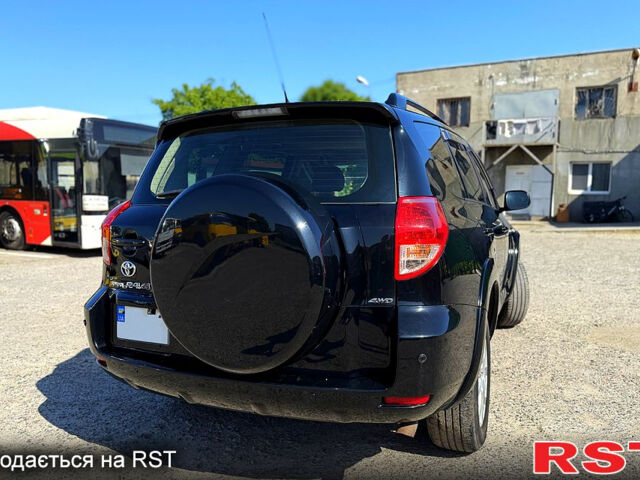 Тойота РАВ 4, объемом двигателя 2.4 л и пробегом 194 тыс. км за 8999 $, фото 1 на Automoto.ua
