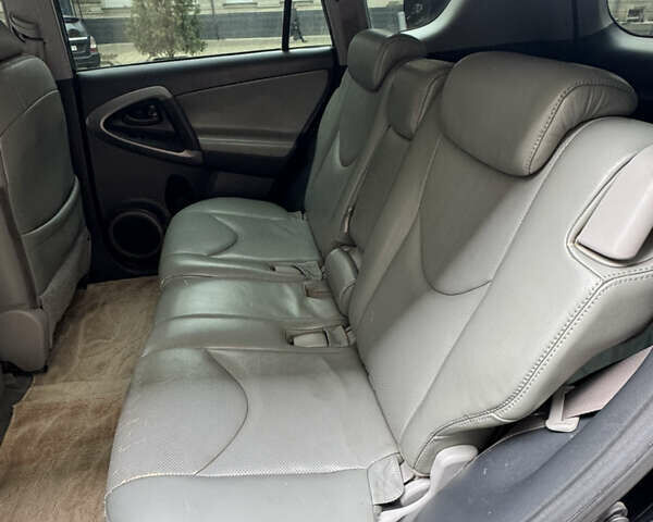 Тойота РАВ 4, объемом двигателя 2.4 л и пробегом 212 тыс. км за 9200 $, фото 8 на Automoto.ua