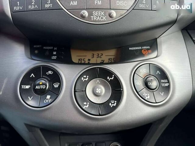 Тойота РАВ 4, об'ємом двигуна 0 л та пробігом 174 тис. км за 10790 $, фото 23 на Automoto.ua