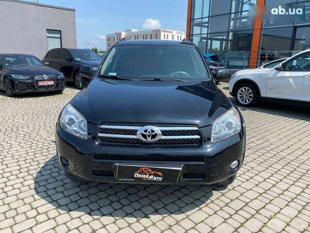 Тойота РАВ 4, объемом двигателя 2.2 л и пробегом 178 тыс. км за 9200 $, фото 1 на Automoto.ua