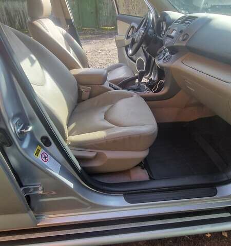 Тойота РАВ 4, объемом двигателя 2.4 л и пробегом 173 тыс. км за 11000 $, фото 18 на Automoto.ua