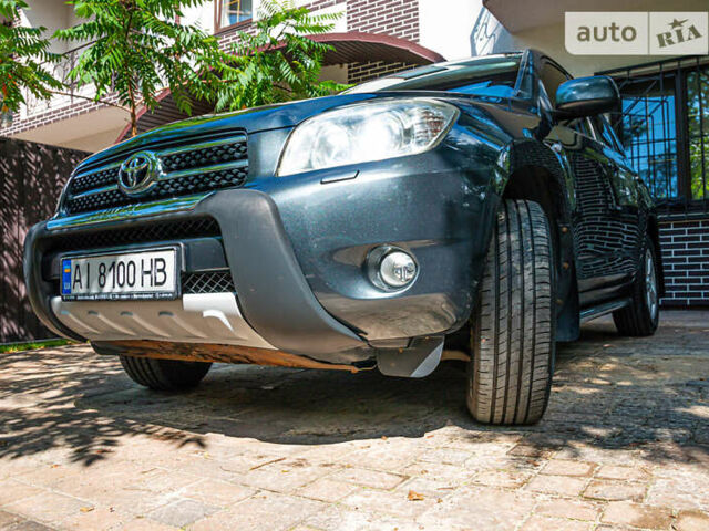 Тойота РАВ 4, объемом двигателя 2 л и пробегом 190 тыс. км за 12000 $, фото 5 на Automoto.ua