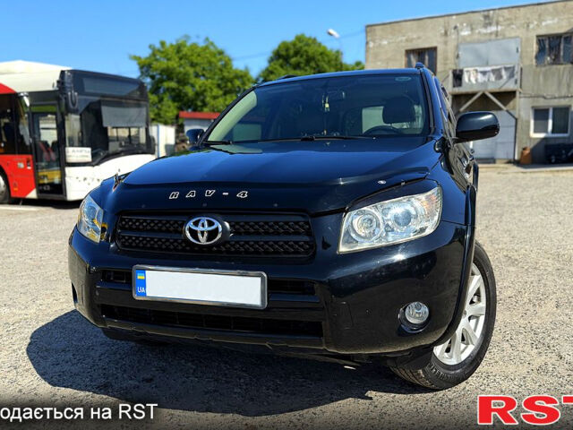 Тойота РАВ 4, объемом двигателя 2.4 л и пробегом 194 тыс. км за 8999 $, фото 3 на Automoto.ua