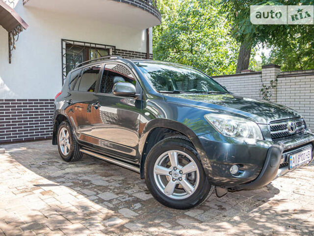 Тойота РАВ 4, объемом двигателя 2 л и пробегом 190 тыс. км за 12000 $, фото 2 на Automoto.ua