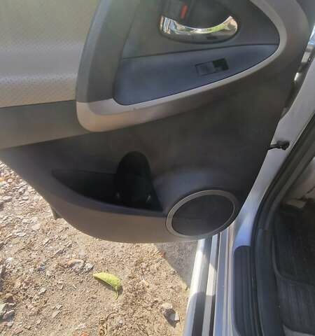 Тойота РАВ 4, объемом двигателя 2.4 л и пробегом 173 тыс. км за 11000 $, фото 27 на Automoto.ua