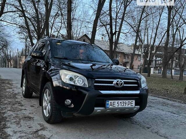 Тойота РАВ 4, объемом двигателя 2 л и пробегом 195 тыс. км за 10900 $, фото 1 на Automoto.ua