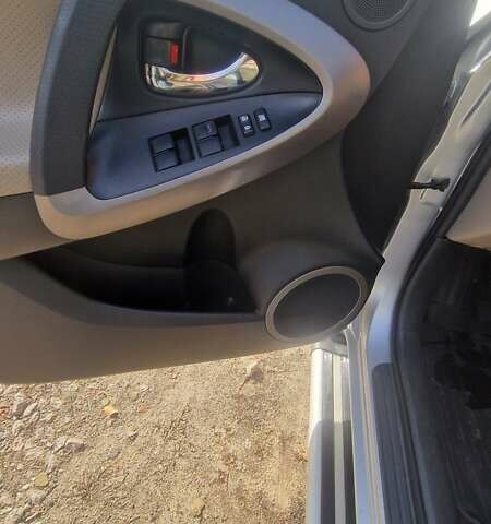 Тойота РАВ 4, объемом двигателя 2.4 л и пробегом 173 тыс. км за 11000 $, фото 28 на Automoto.ua