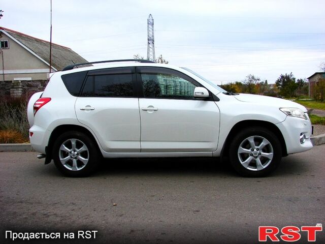 Тойота РАВ 4, объемом двигателя 2 л и пробегом 156 тыс. км за 11500 $, фото 1 на Automoto.ua