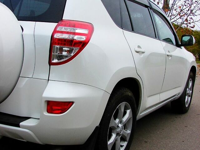 Тойота РАВ 4, объемом двигателя 2 л и пробегом 156 тыс. км за 11500 $, фото 5 на Automoto.ua