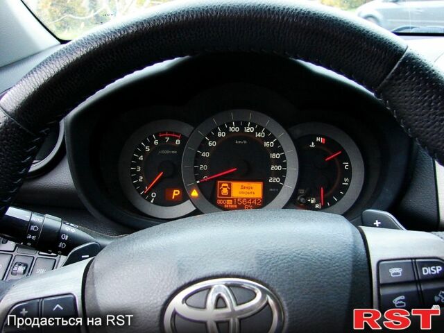 Тойота РАВ 4, объемом двигателя 2 л и пробегом 156 тыс. км за 11500 $, фото 8 на Automoto.ua