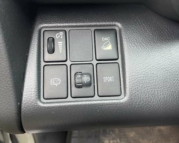 Тойота РАВ 4, объемом двигателя 2 л и пробегом 130 тыс. км за 8750 $, фото 10 на Automoto.ua