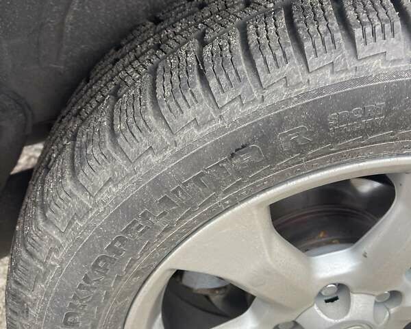 Тойота РАВ 4, объемом двигателя 2 л и пробегом 130 тыс. км за 8750 $, фото 26 на Automoto.ua