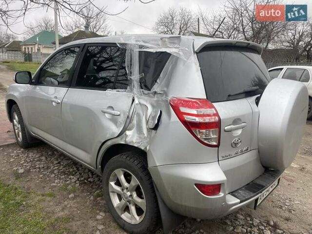 Тойота РАВ 4, объемом двигателя 2 л и пробегом 130 тыс. км за 8750 $, фото 12 на Automoto.ua