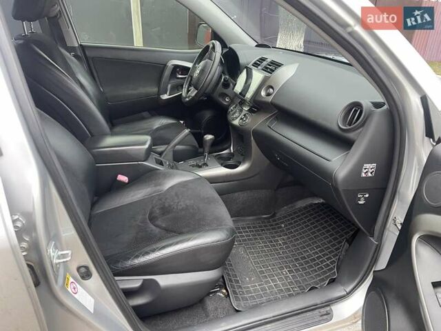 Тойота РАВ 4, объемом двигателя 2 л и пробегом 130 тыс. км за 8750 $, фото 8 на Automoto.ua