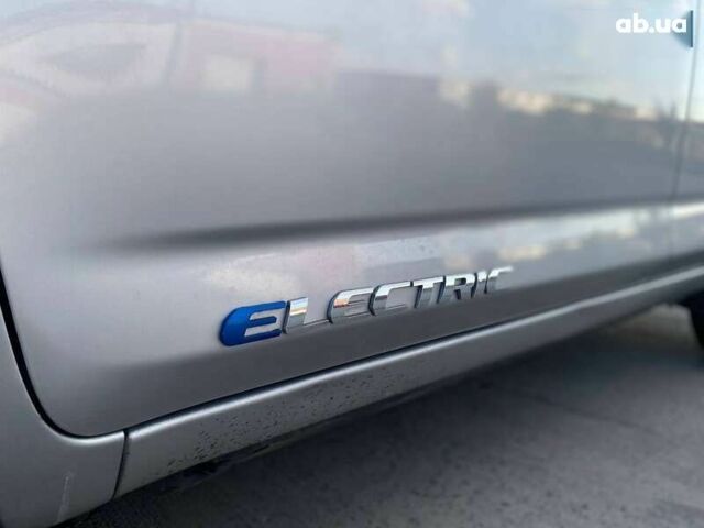 Тойота РАВ 4, объемом двигателя 0 л и пробегом 210 тыс. км за 10490 $, фото 14 на Automoto.ua