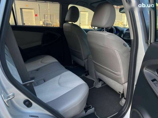 Тойота РАВ 4, объемом двигателя 0 л и пробегом 210 тыс. км за 10490 $, фото 24 на Automoto.ua