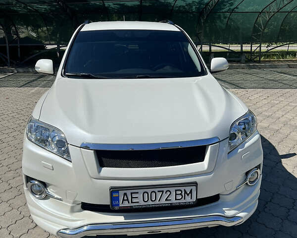 Тойота РАВ 4, об'ємом двигуна 2 л та пробігом 132 тис. км за 16500 $, фото 2 на Automoto.ua