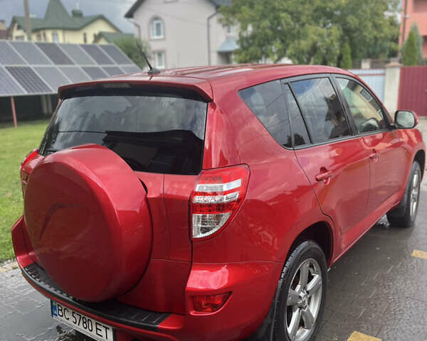 Тойота РАВ 4, объемом двигателя 1.99 л и пробегом 202 тыс. км за 13700 $, фото 2 на Automoto.ua