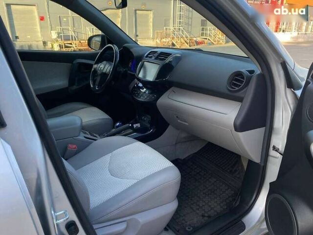 Тойота РАВ 4, объемом двигателя 0 л и пробегом 210 тыс. км за 10490 $, фото 22 на Automoto.ua