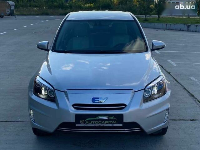 Тойота РАВ 4, об'ємом двигуна 0 л та пробігом 210 тис. км за 10490 $, фото 4 на Automoto.ua