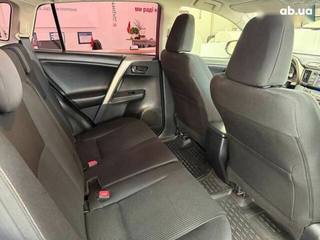 Тойота РАВ 4, об'ємом двигуна 2 л та пробігом 131 тис. км за 14490 $, фото 20 на Automoto.ua